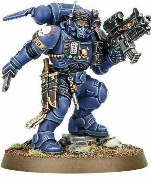 Lieutenant in Phobos armour warhammer 40k stl